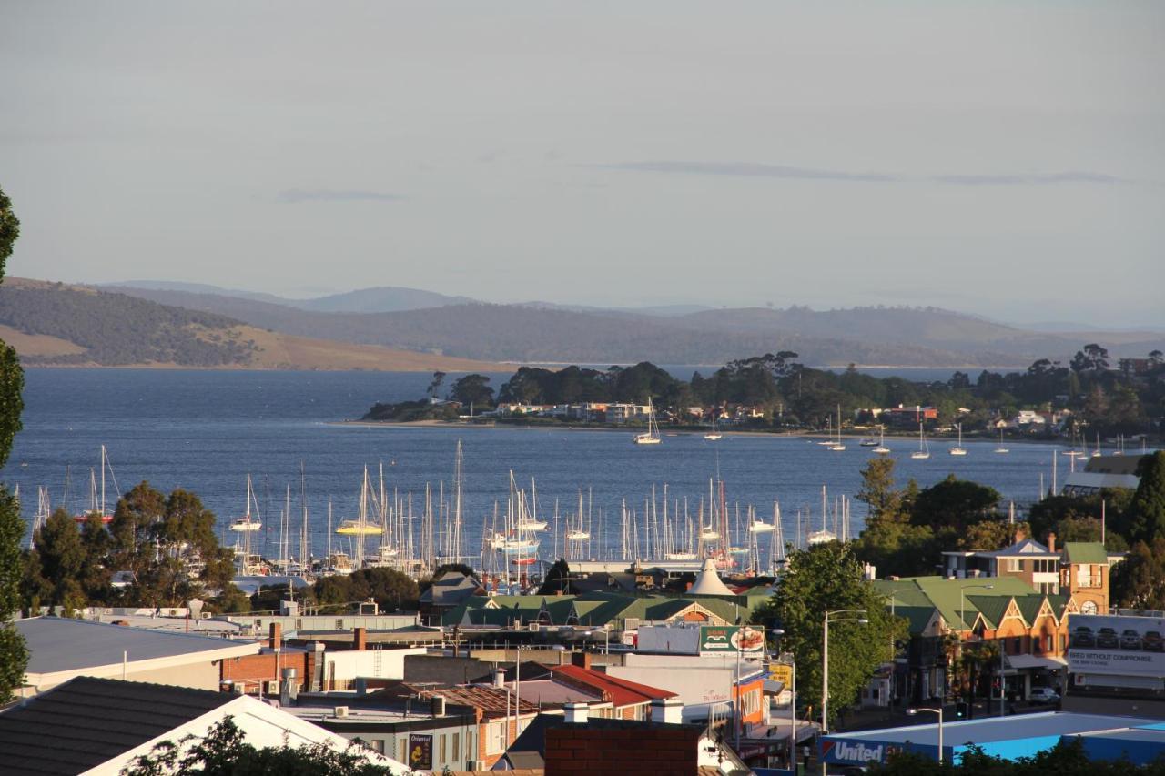 Old Bishop'S Quarters Heritage, Modern & Unique Accommodation Hobart Buitenkant foto